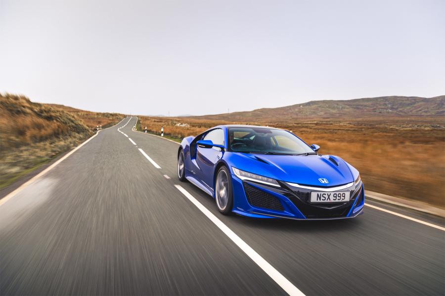  Honda NSX 2016 года  (UK) (фото 21 из 120)